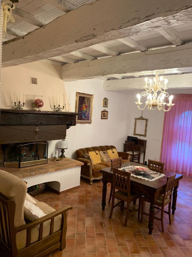 La Casa Dei Ricordi Daire Collesalvetti Dış mekan fotoğraf
